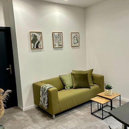 L'Olivier - Calme, Chaleureux, Proche Transports Apartment ลียง ภายนอก รูปภาพ